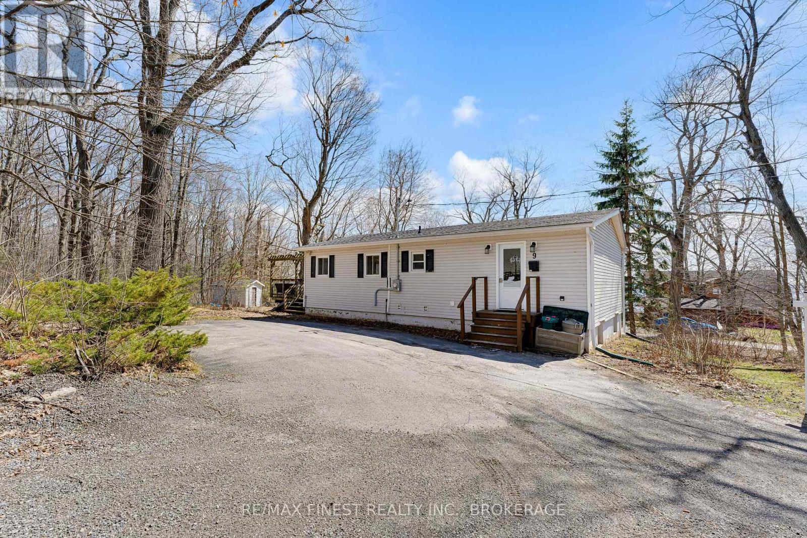 9 MALLARD LANE - 1