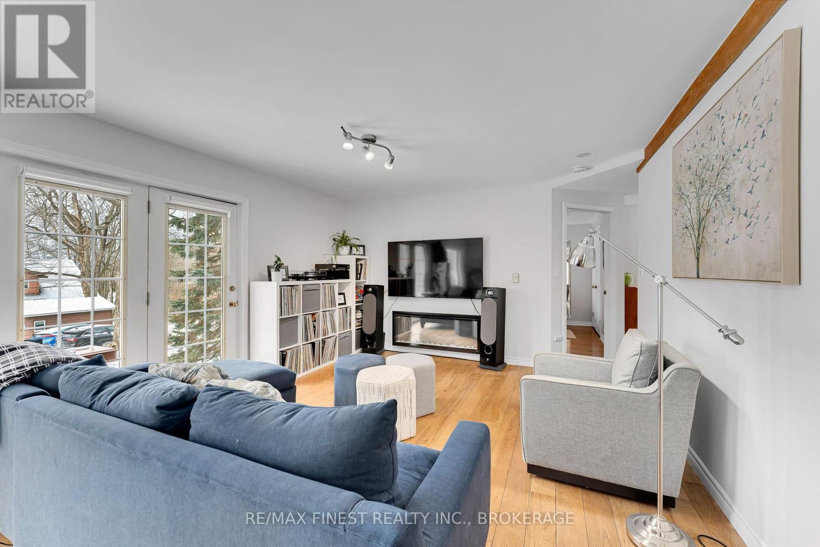 9 MALLARD LANE - 14
