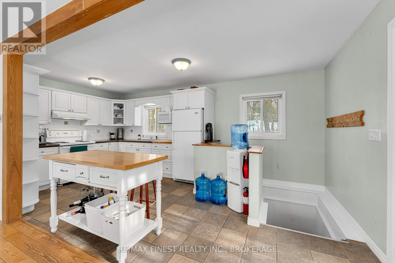 9 MALLARD LANE - 19