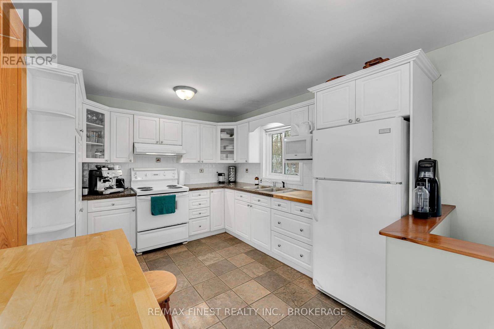 9 MALLARD LANE - 20
