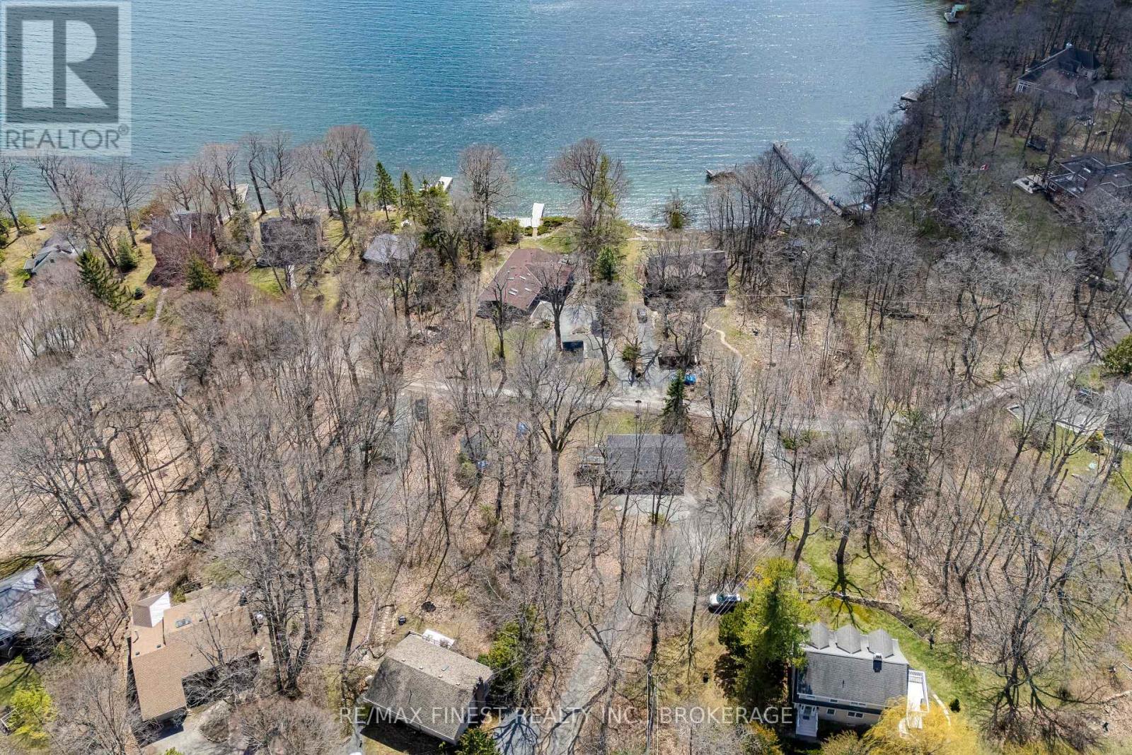 9 MALLARD LANE - 42