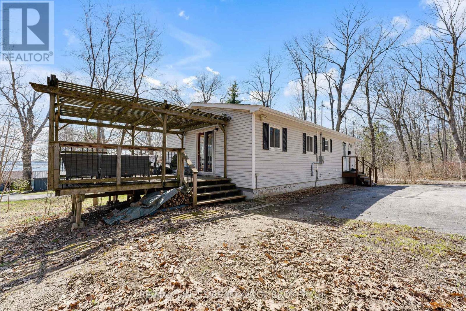 9 MALLARD LANE - 6