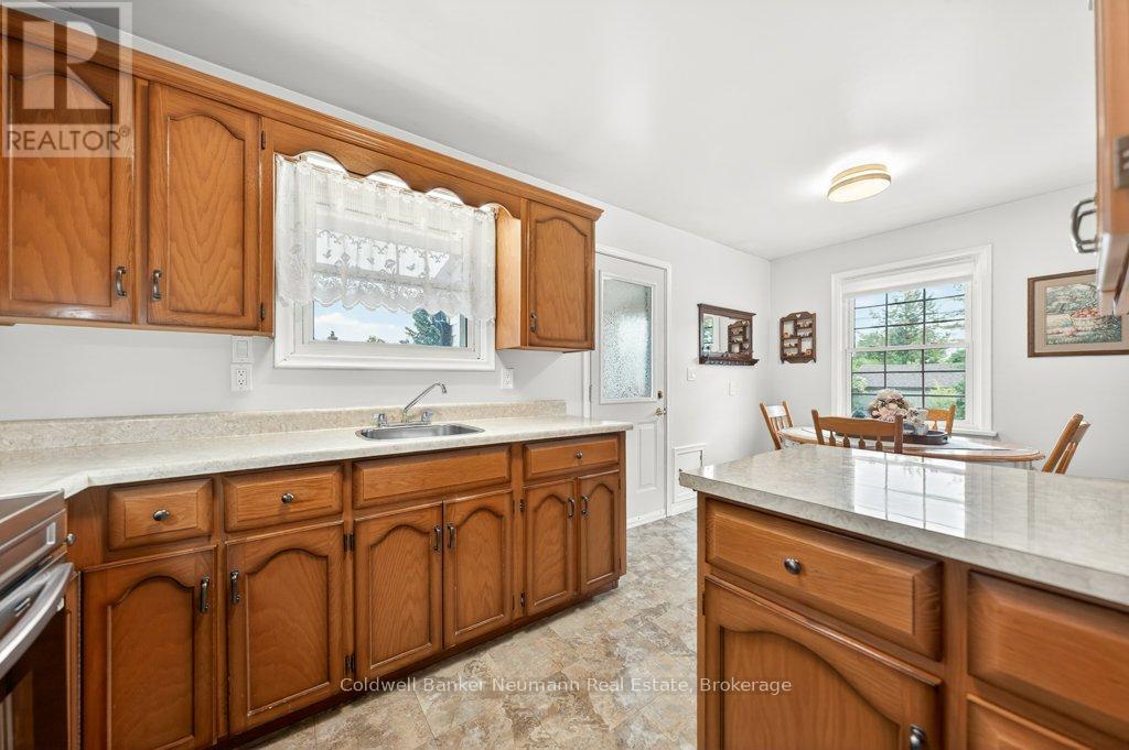 29 DELMAR BOULEVARD - 17