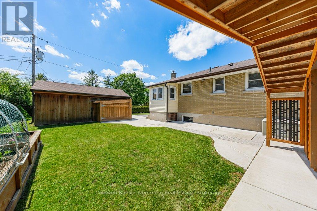 29 DELMAR BOULEVARD - 40