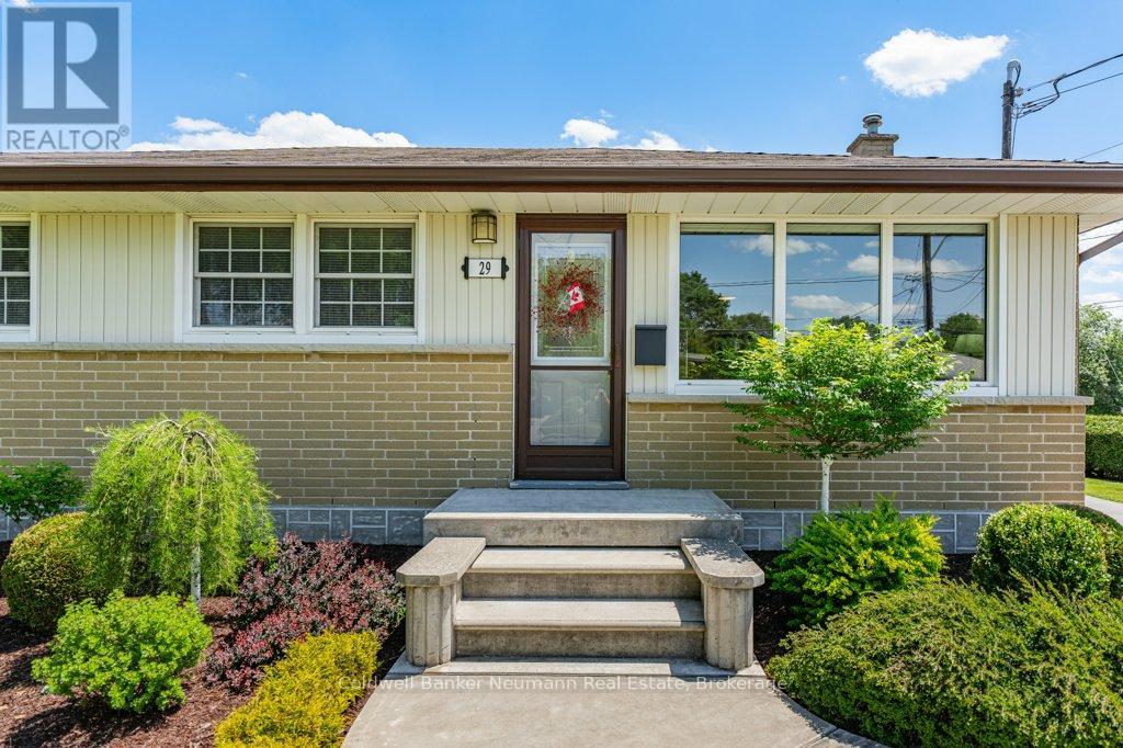 29 DELMAR BOULEVARD - 6