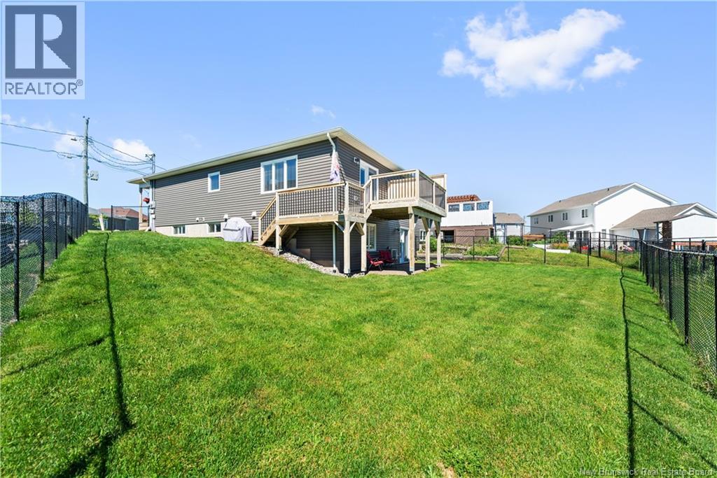 111 Andover Court - Image 25