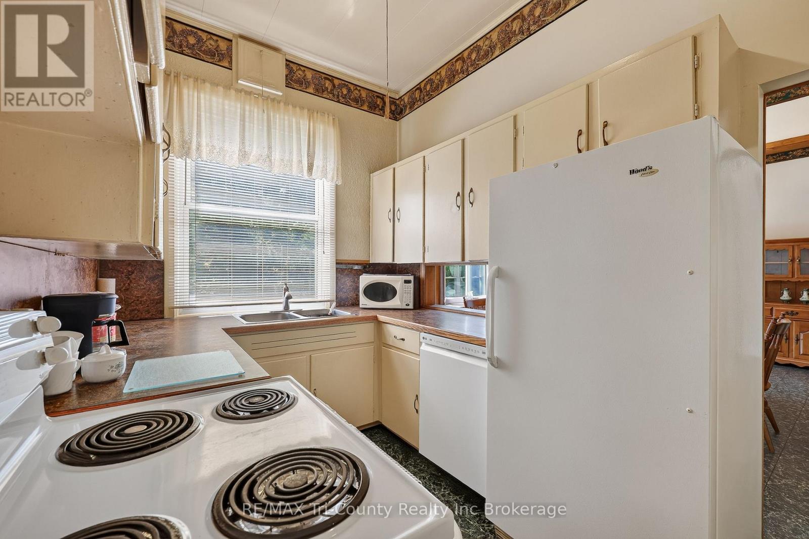 54427 TALBOT LINE - 7