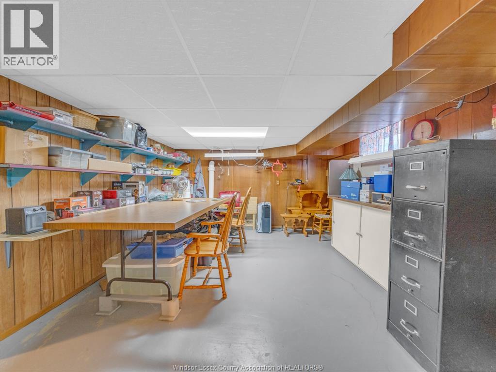 1488 PIERRE AVENUE - 20