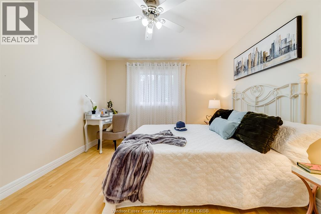1174 CLOVER - 22