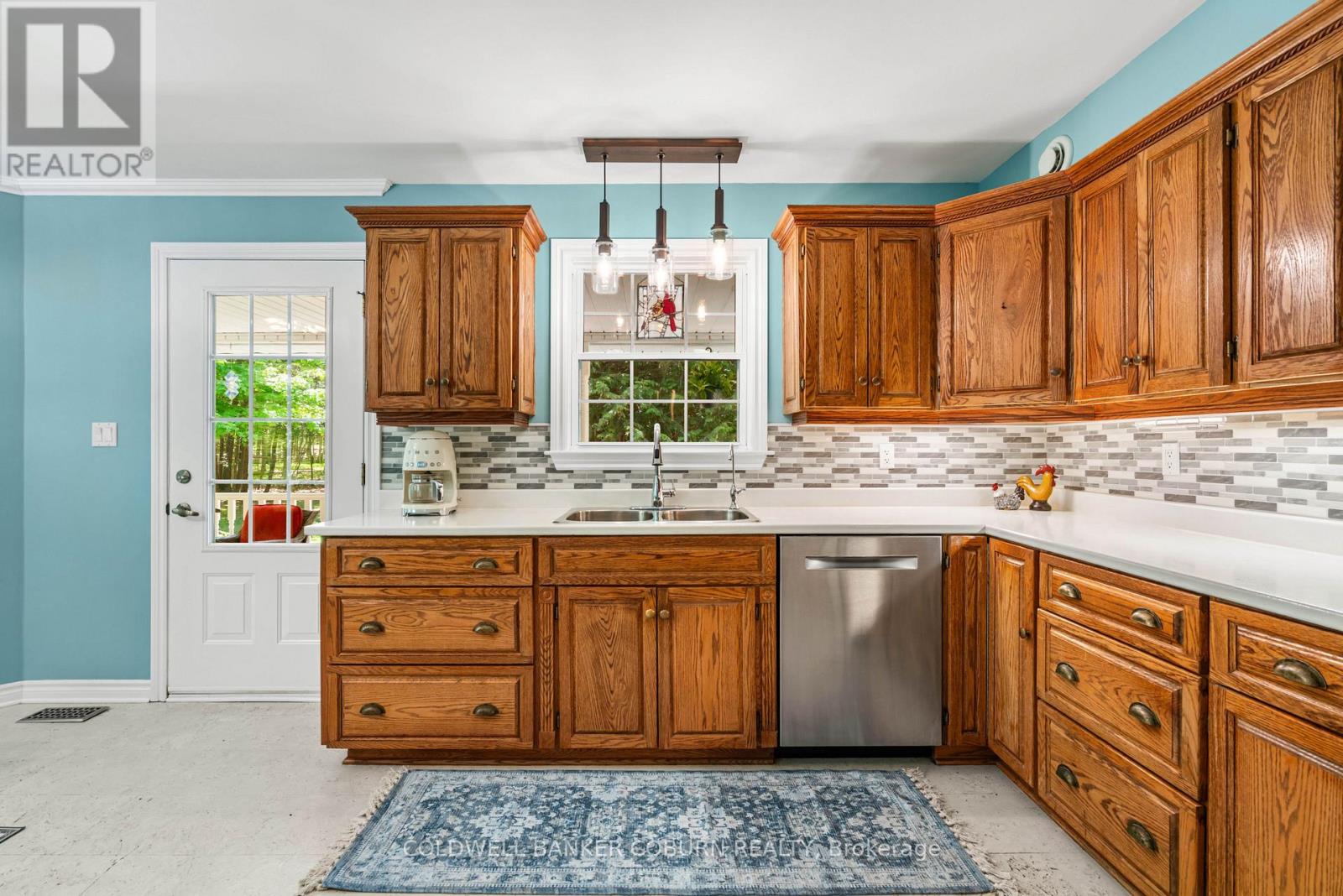 397 BURCHILL ROAD - 12
