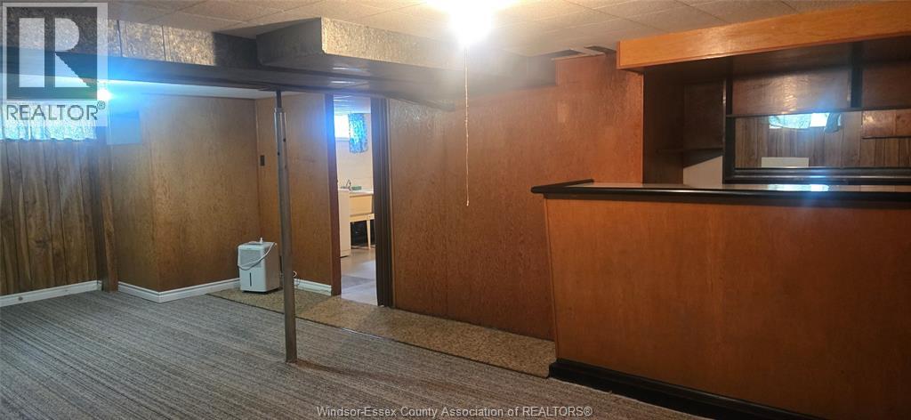 960 SCOFIELD AVENUE - 25