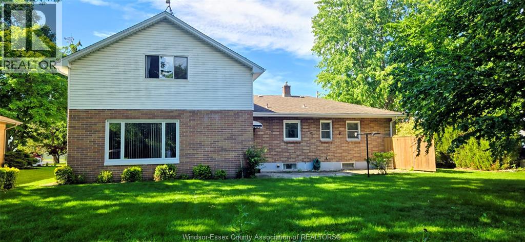 960 SCOFIELD AVENUE - 33
