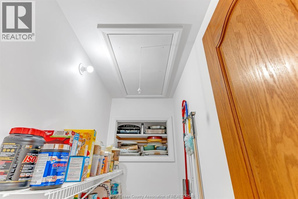 2780 BRIDGEWAY BOULEVARD - 17