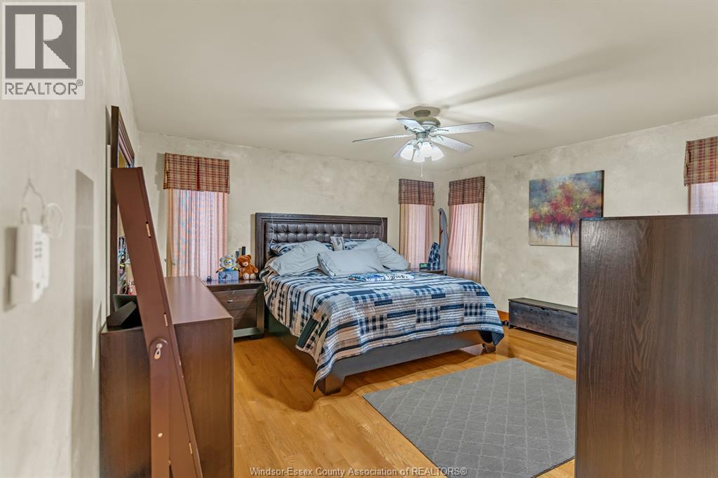 2780 BRIDGEWAY BOULEVARD - 23