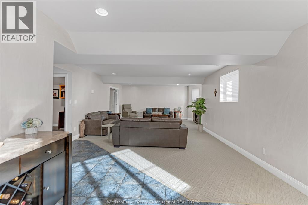 2780 BRIDGEWAY BOULEVARD - 28