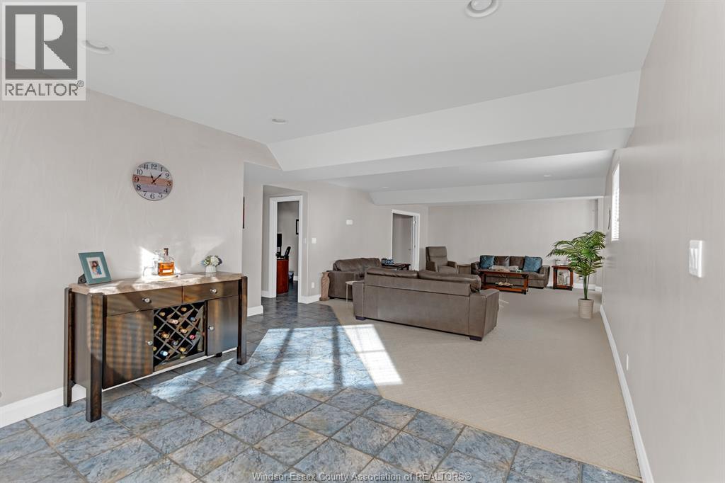 2780 BRIDGEWAY BOULEVARD - 27