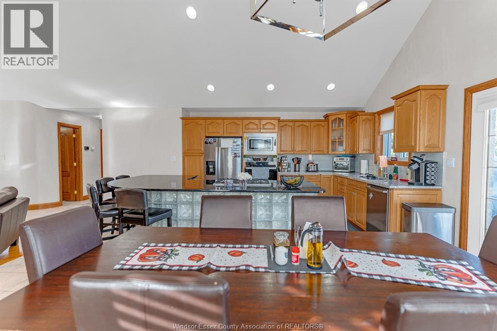2780 BRIDGEWAY BOULEVARD - 12