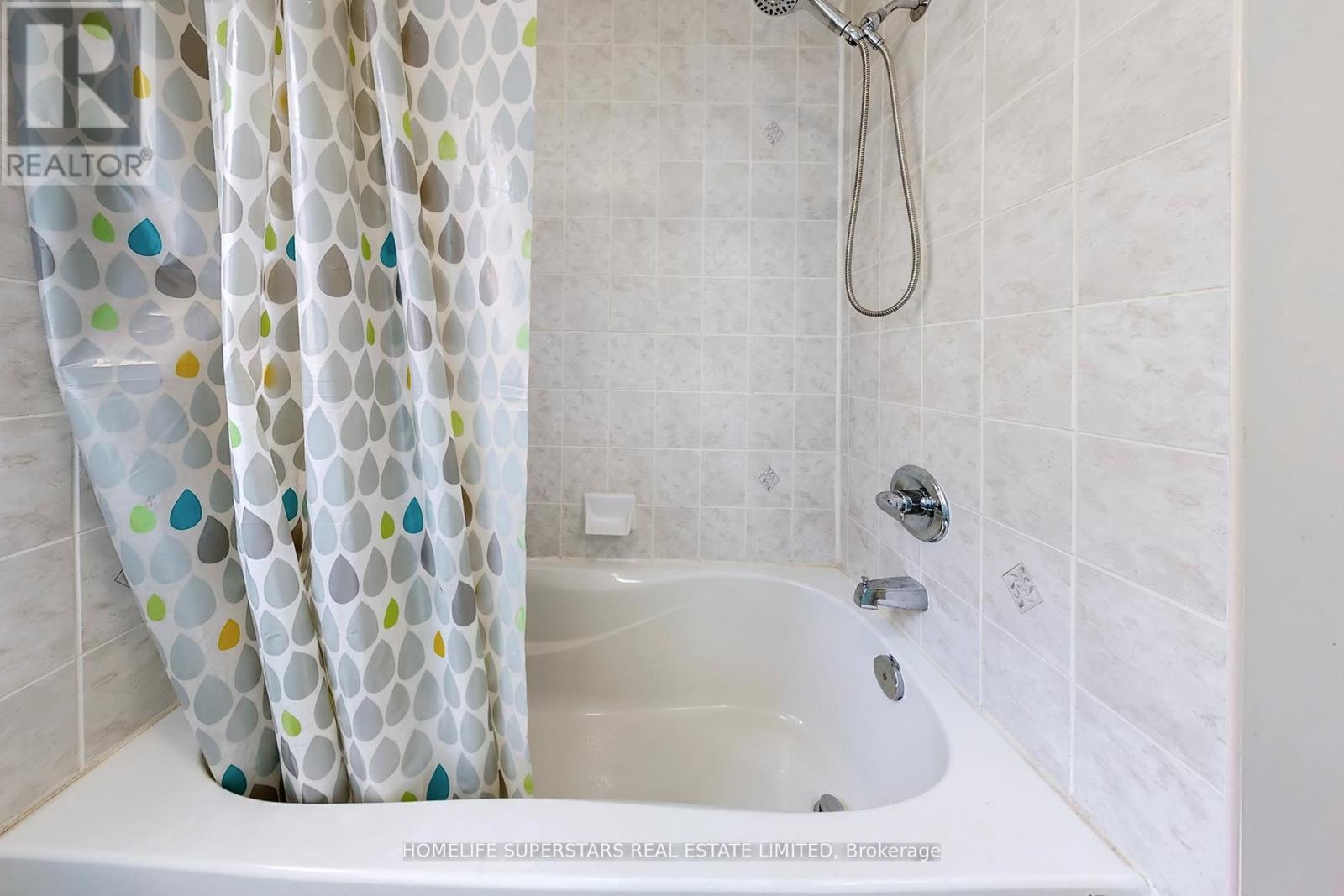 68 NUNN CRESCENT - 11