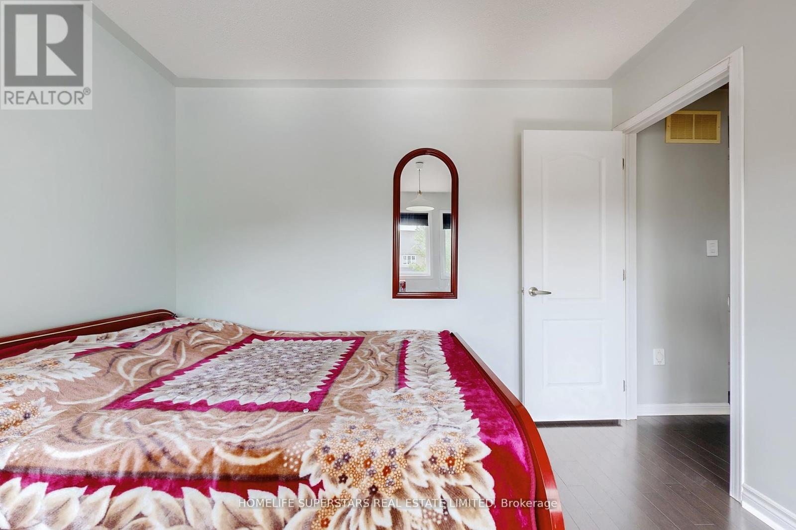 68 NUNN CRESCENT - 10