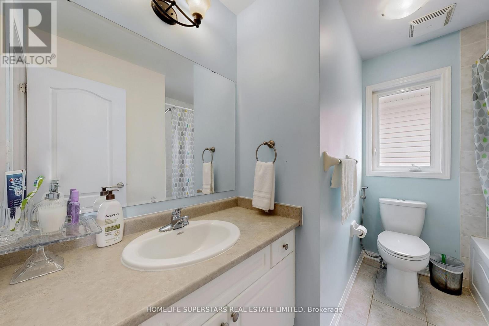68 NUNN CRESCENT - 9