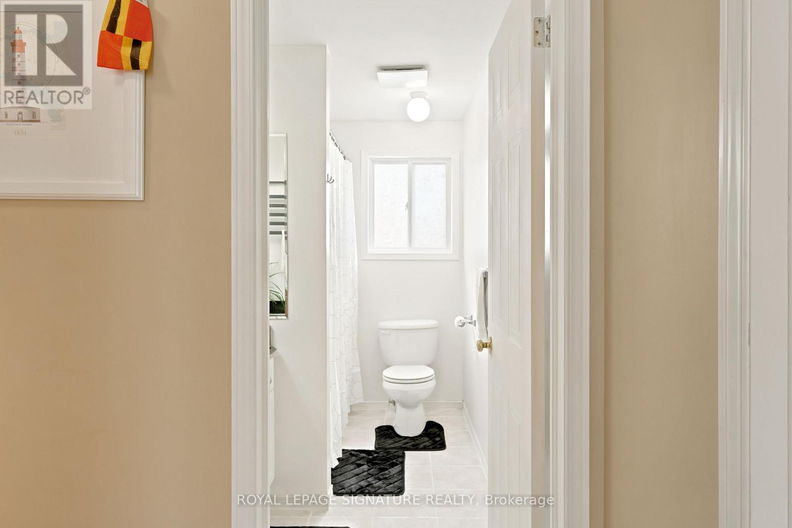 119 ROSSMORE COURT - 27