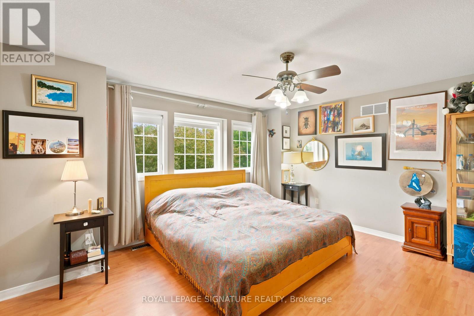 119 ROSSMORE COURT - 25