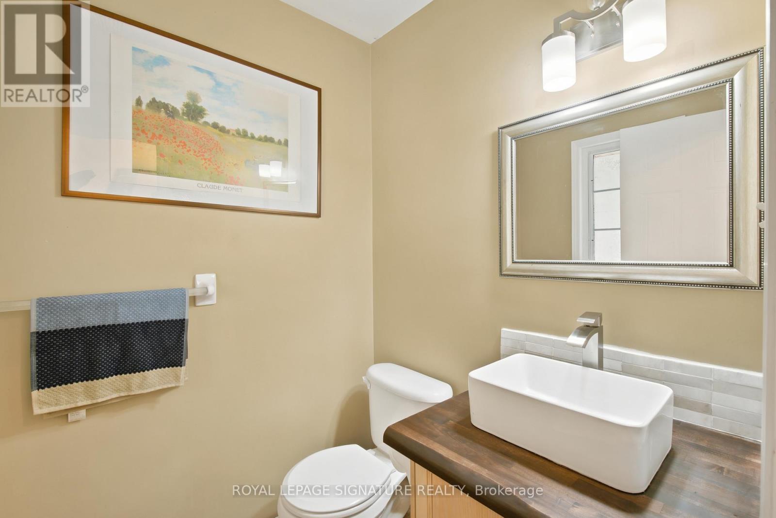 119 ROSSMORE COURT - 8