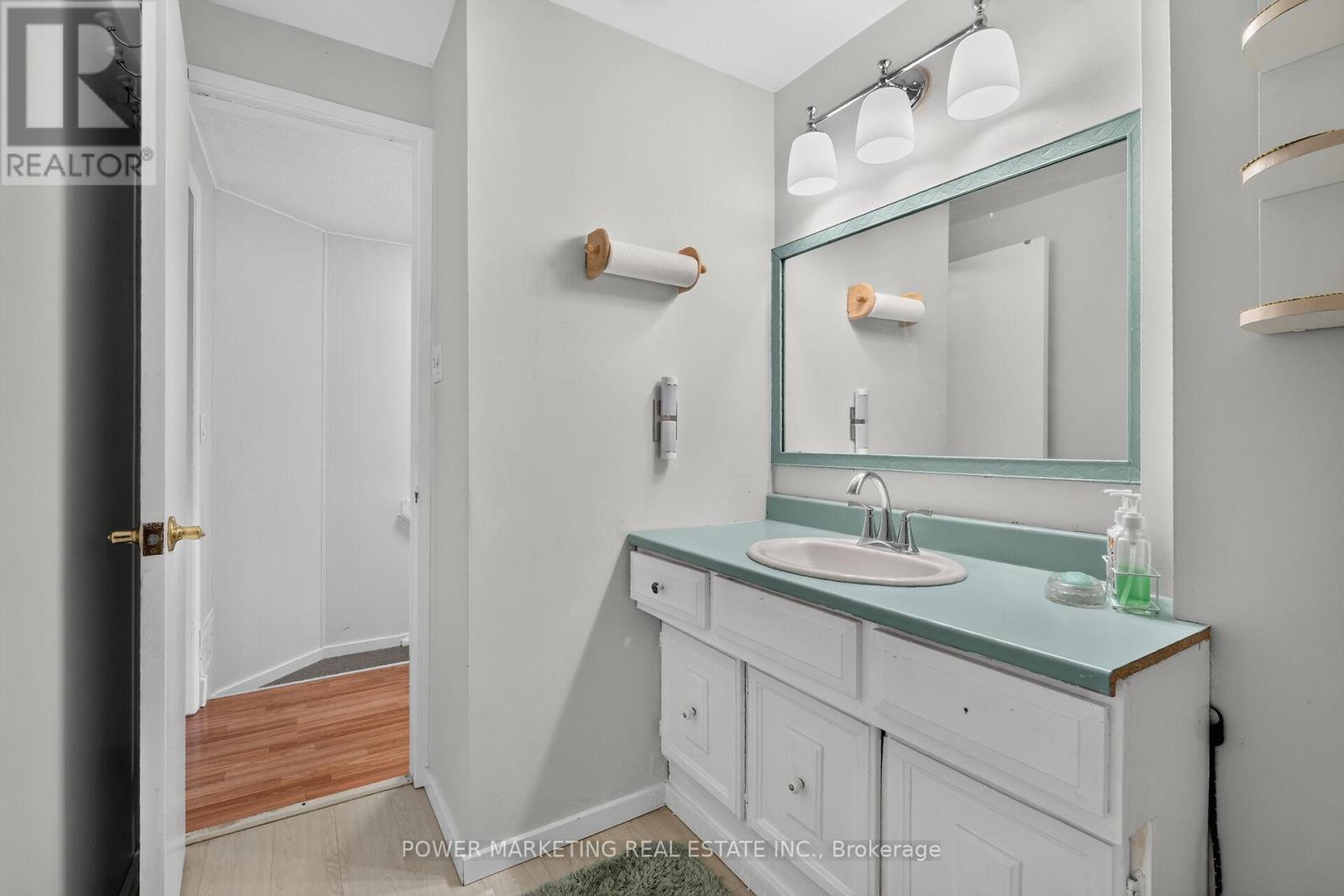 6213 BROOKSIDE LANE - 35