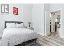 179 Queen Street E, Toronto, ON M5A1S2 Photo 29