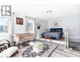 179 Queen Street E, Toronto, ON M5A1S2 Photo 36