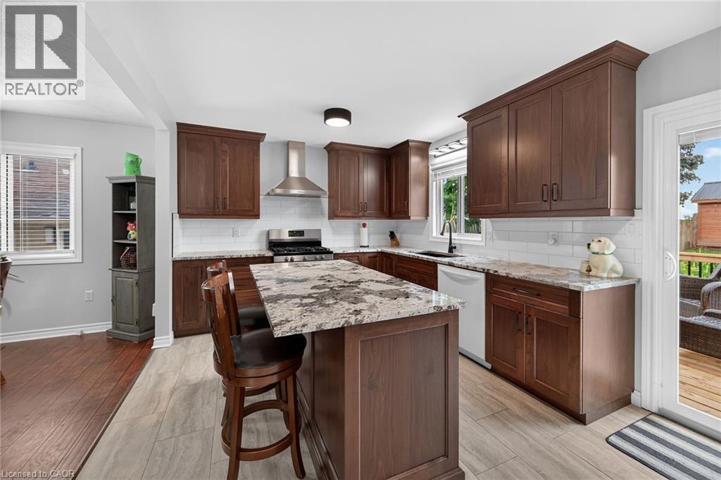 4-bedroom home for sale at 15 FULLER Drive, Caledonia ON · photo 14 of 50