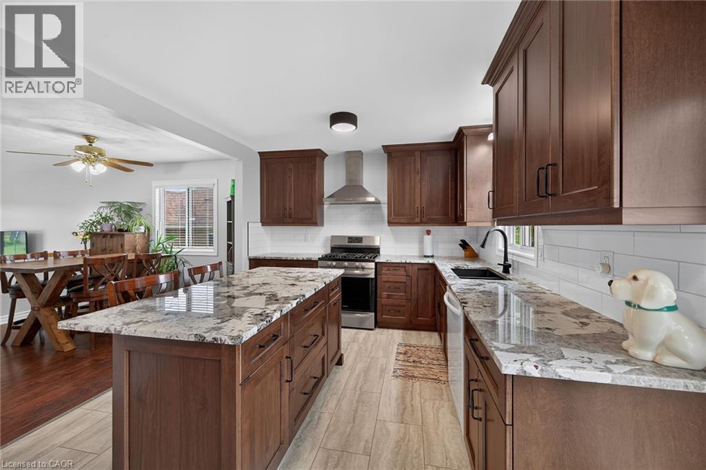 4-bedroom home for sale at 15 FULLER Drive, Caledonia ON · photo 15 of 50