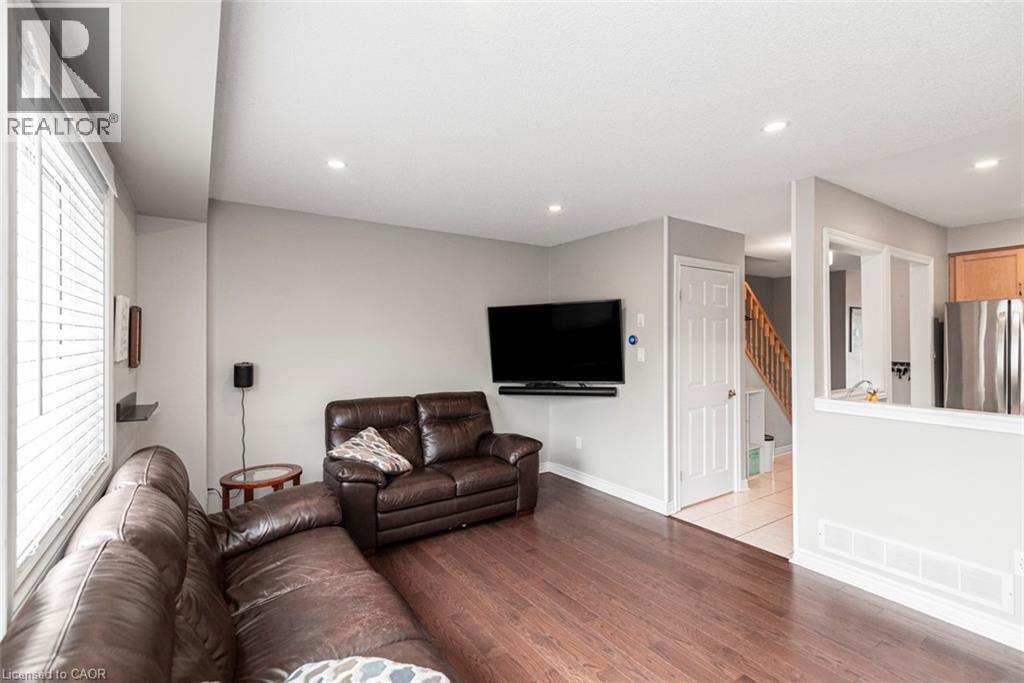 #56 30 BRAEMAR Avenue - Image 10
