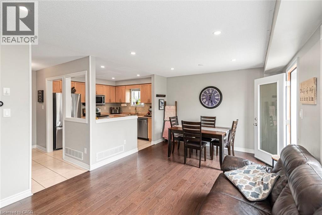 #56 30 BRAEMAR Avenue - Image 12