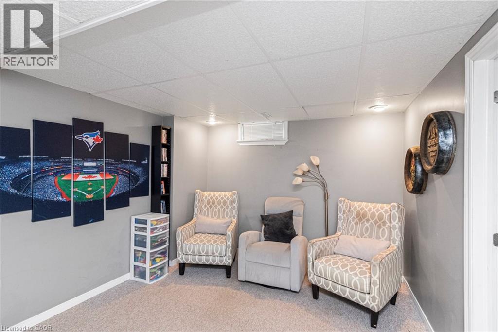 #56 30 BRAEMAR Avenue - 36