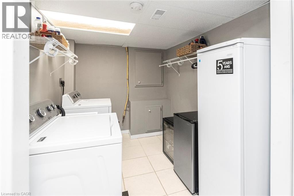 #56 30 BRAEMAR Avenue - 38