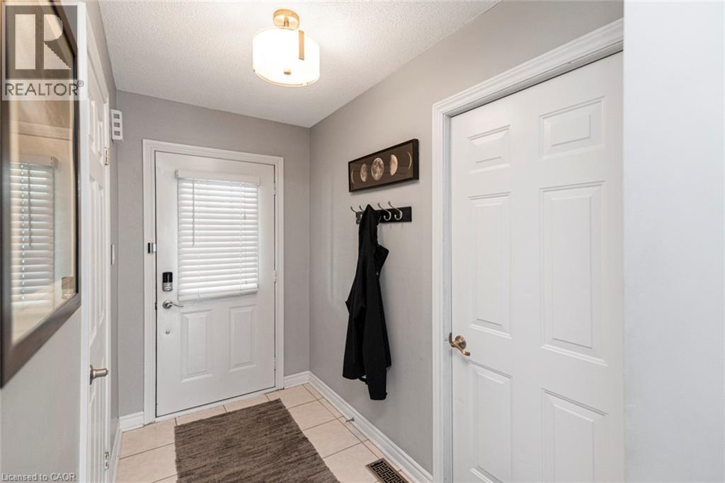 #56 30 BRAEMAR Avenue - Image 7