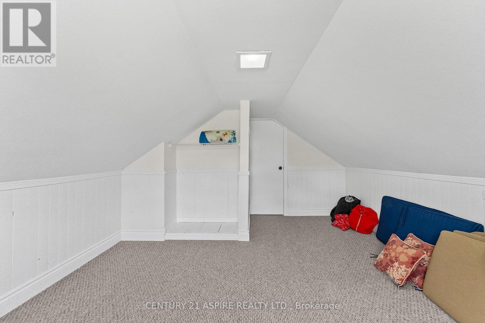 34 SHADY LANE - 25