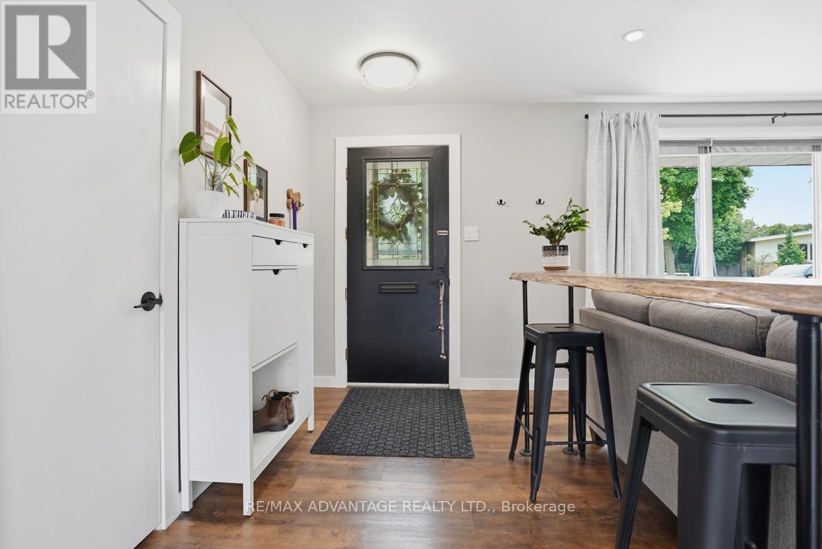 15 NORTH ALMOND PLACE - 10