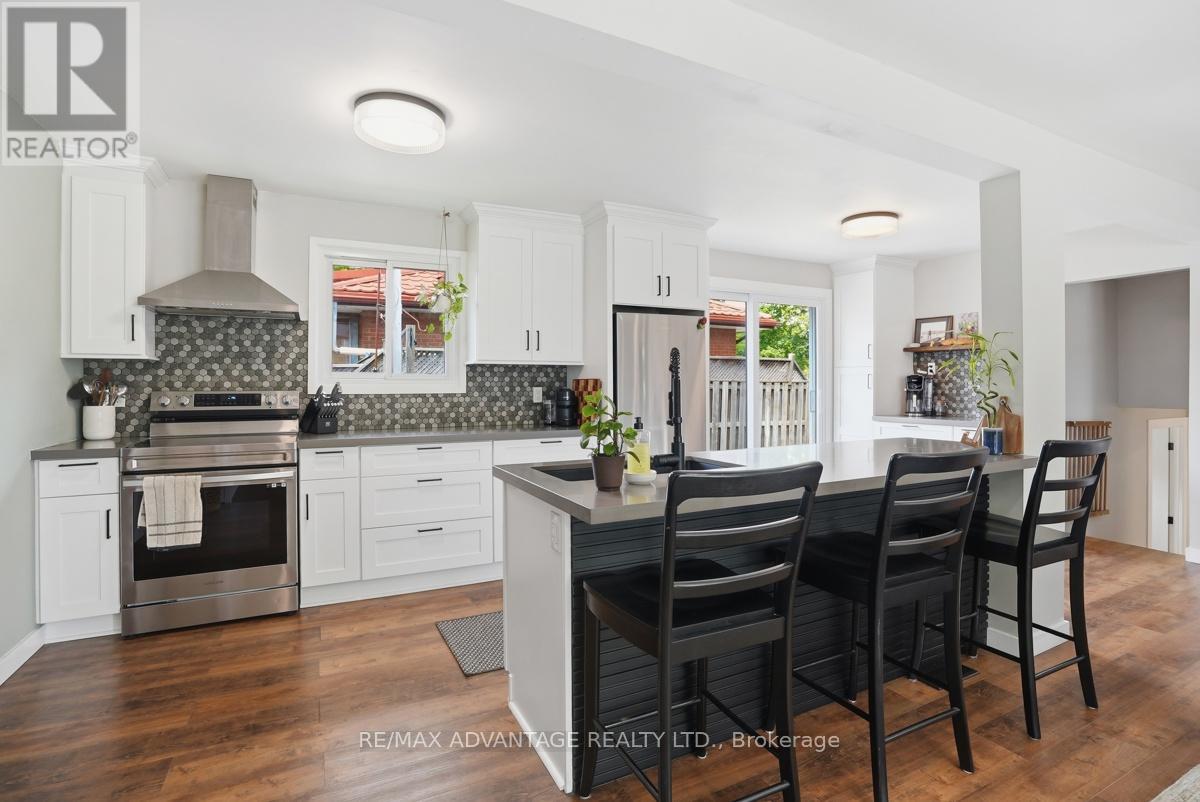 15 NORTH ALMOND PLACE - 15