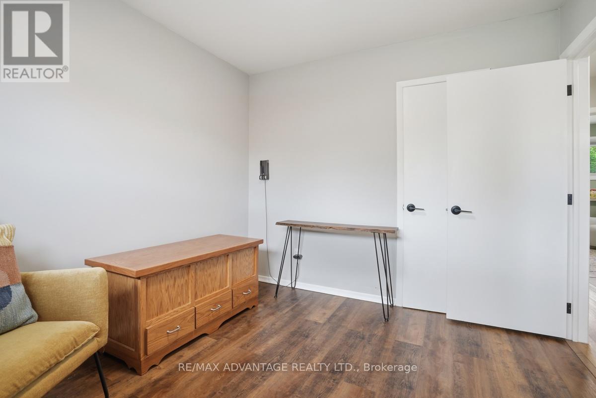 15 NORTH ALMOND PLACE - 27