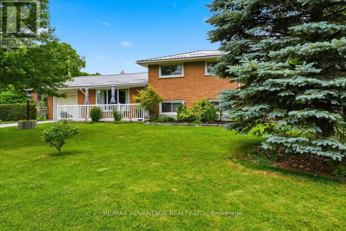 15 NORTH ALMOND PLACE - 6