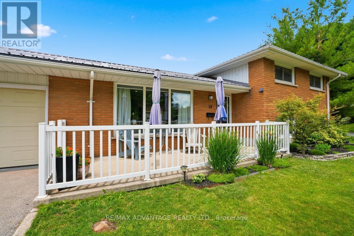 15 NORTH ALMOND PLACE - 7