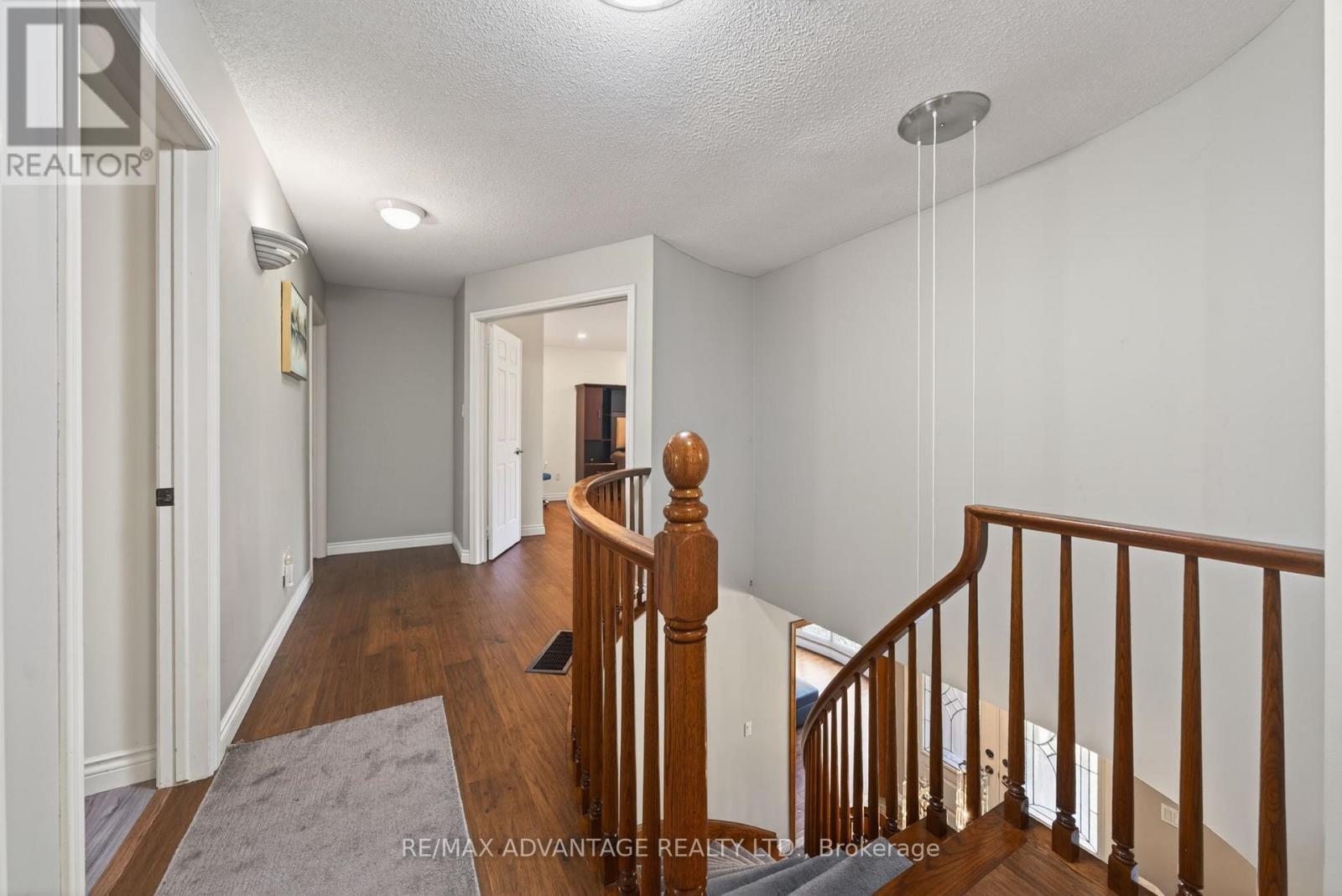 44 NORTHCREST DRIVE - 20