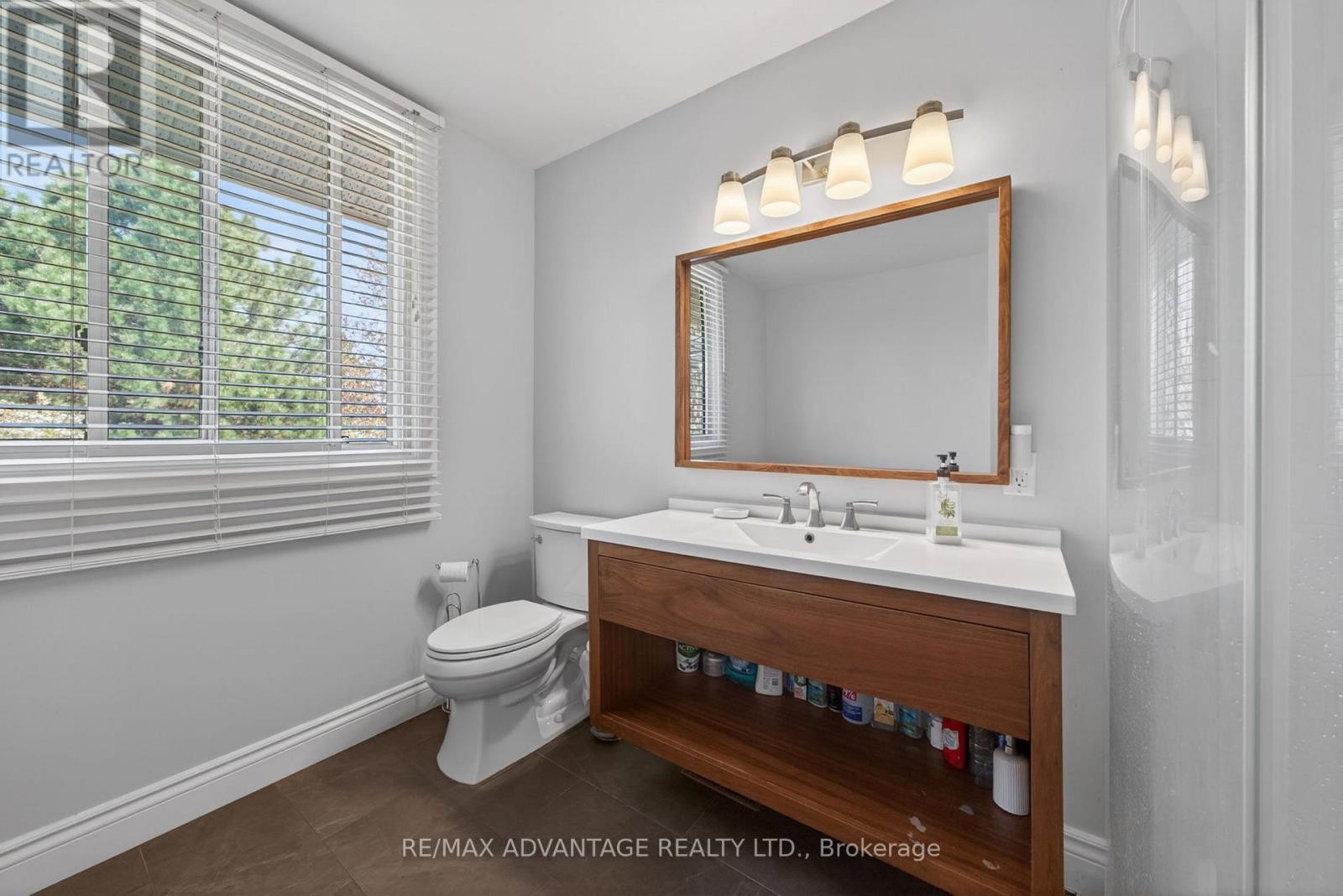 44 NORTHCREST DRIVE - 24