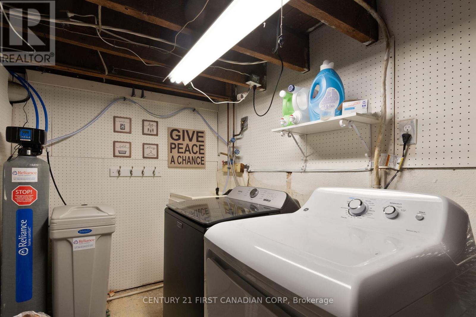 1 FAIRVIEW AVENUE - 31