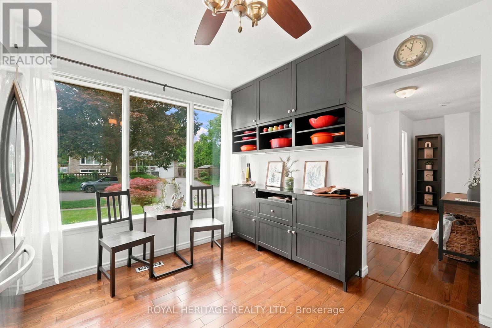 518 CRESTWOOD DRIVE - 10