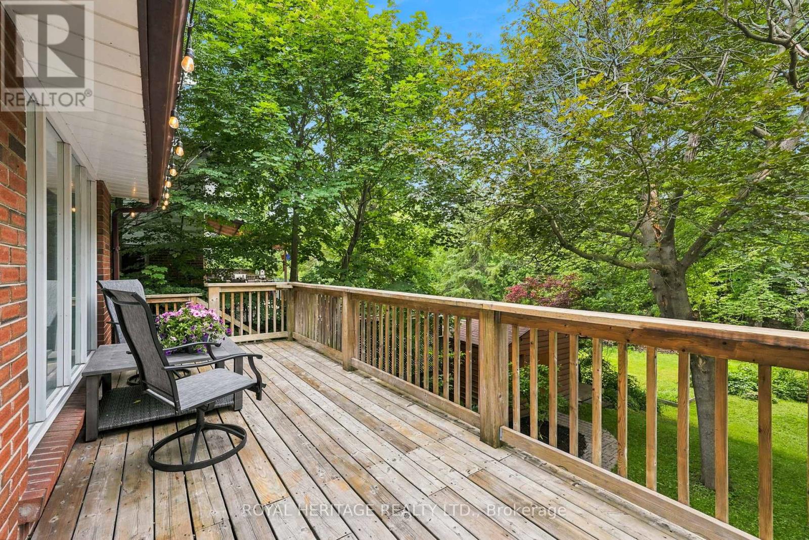 518 CRESTWOOD DRIVE - 31
