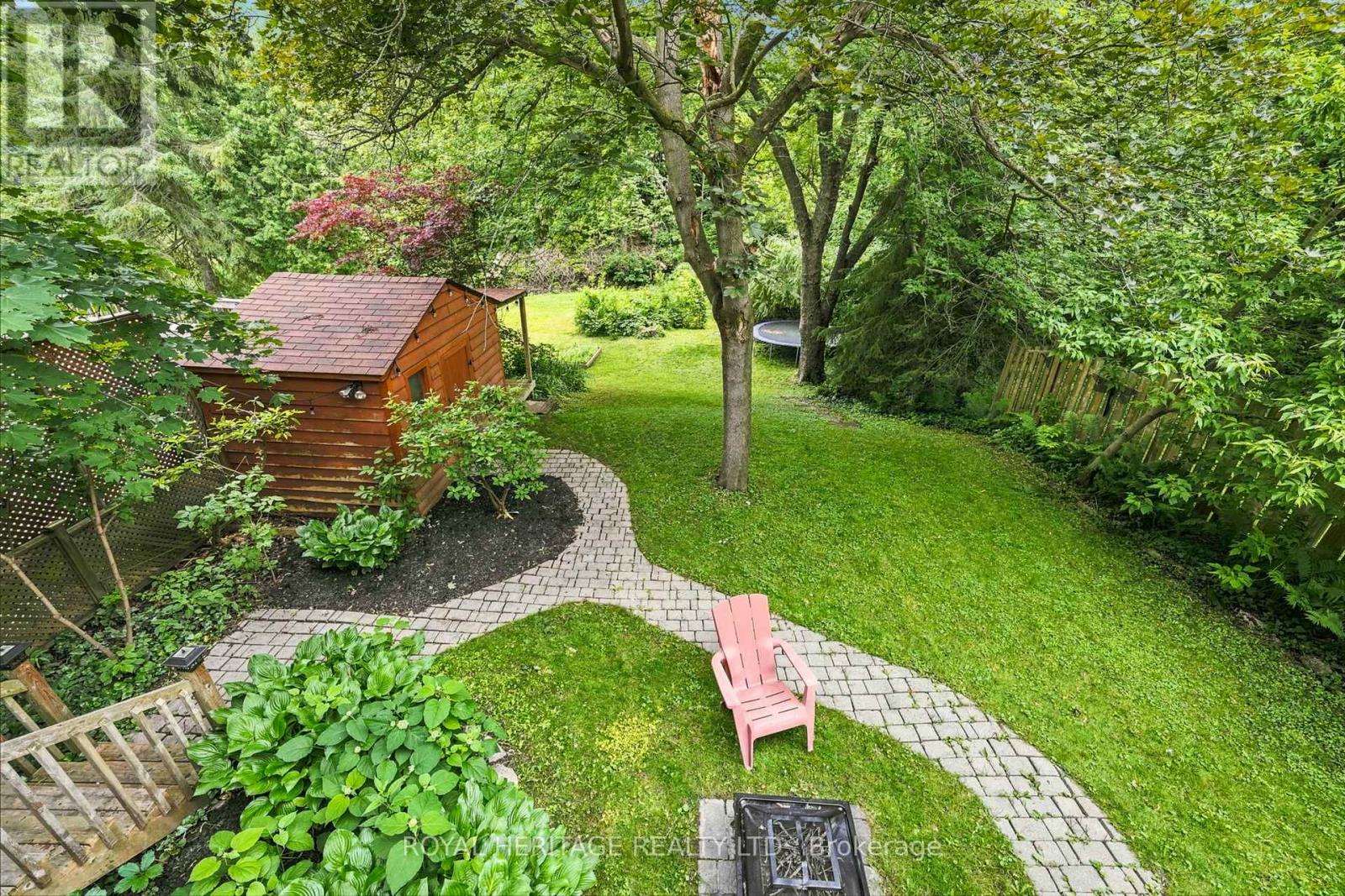 518 CRESTWOOD DRIVE - 32