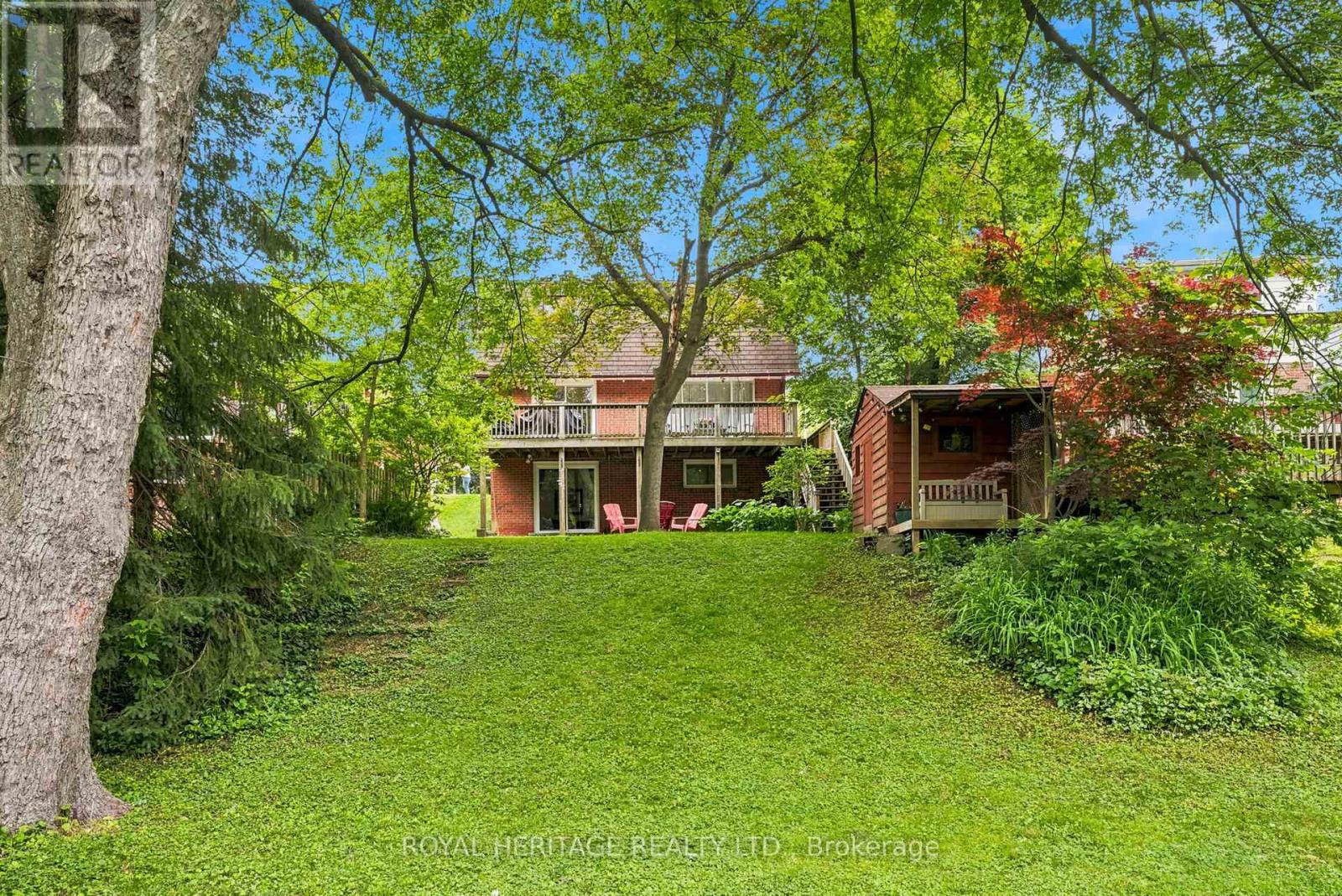518 CRESTWOOD DRIVE - 34